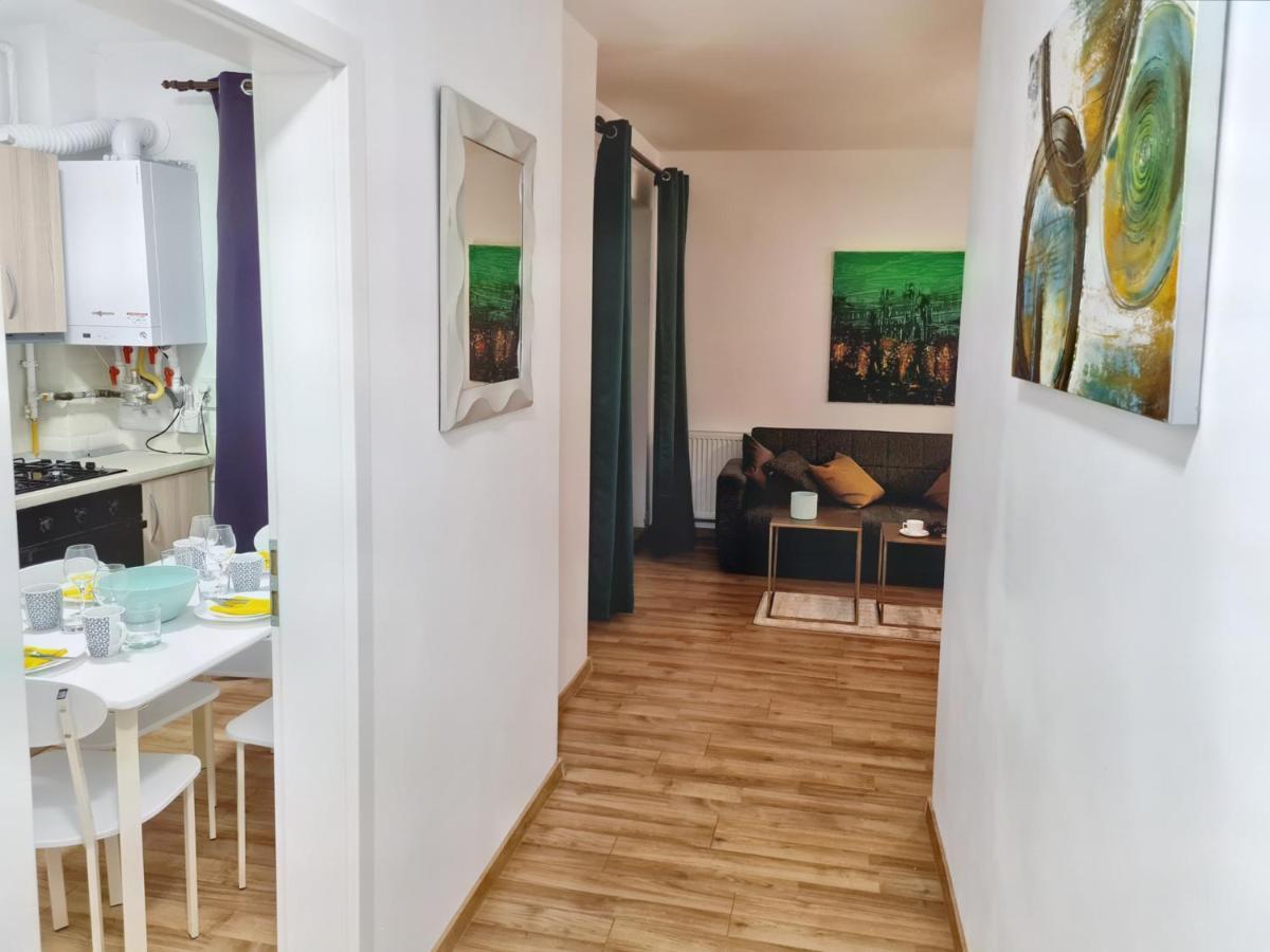 Lovely Ultracentral Apartment With Parking Cluj-Napoca Luaran gambar