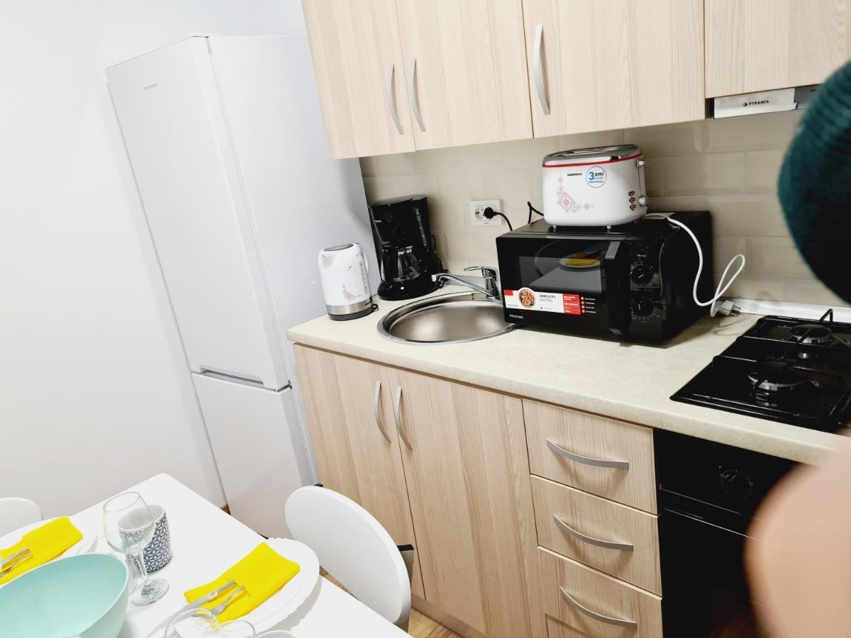 Lovely Ultracentral Apartment With Parking Cluj-Napoca Luaran gambar